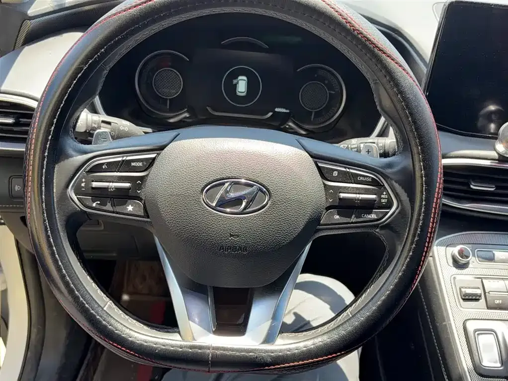 Hyundai Santa Fe 2023 из CN, фото 7