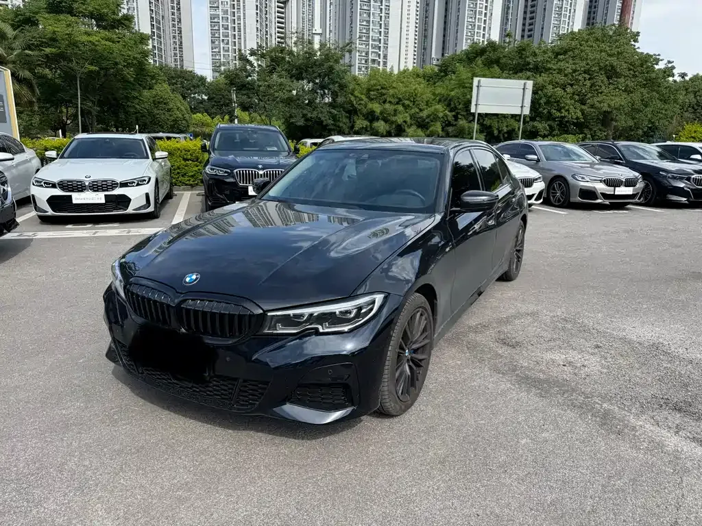 BMW 3 Series — фото 1