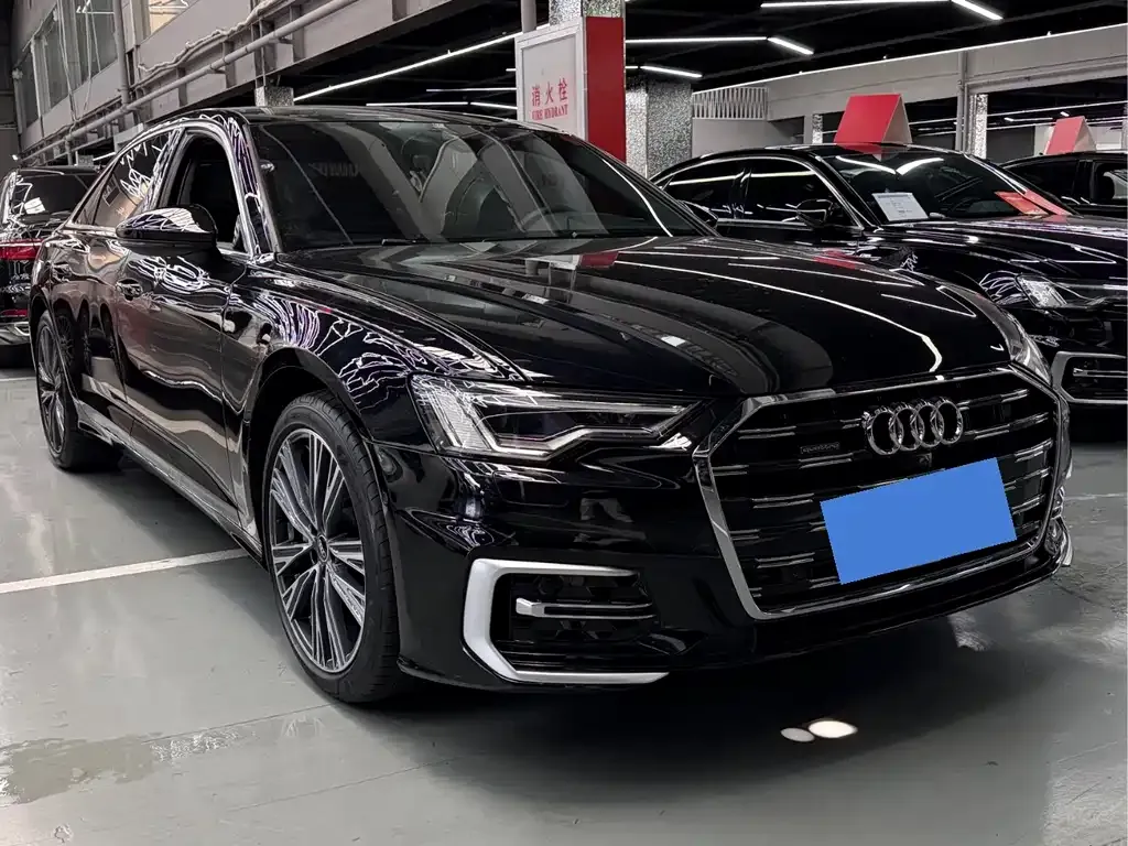 Audi A6L — фото 8