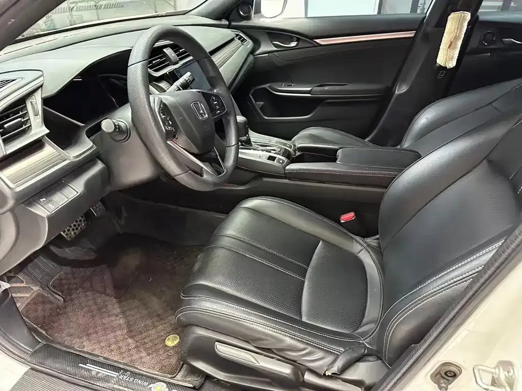 Honda Civic — фото 9