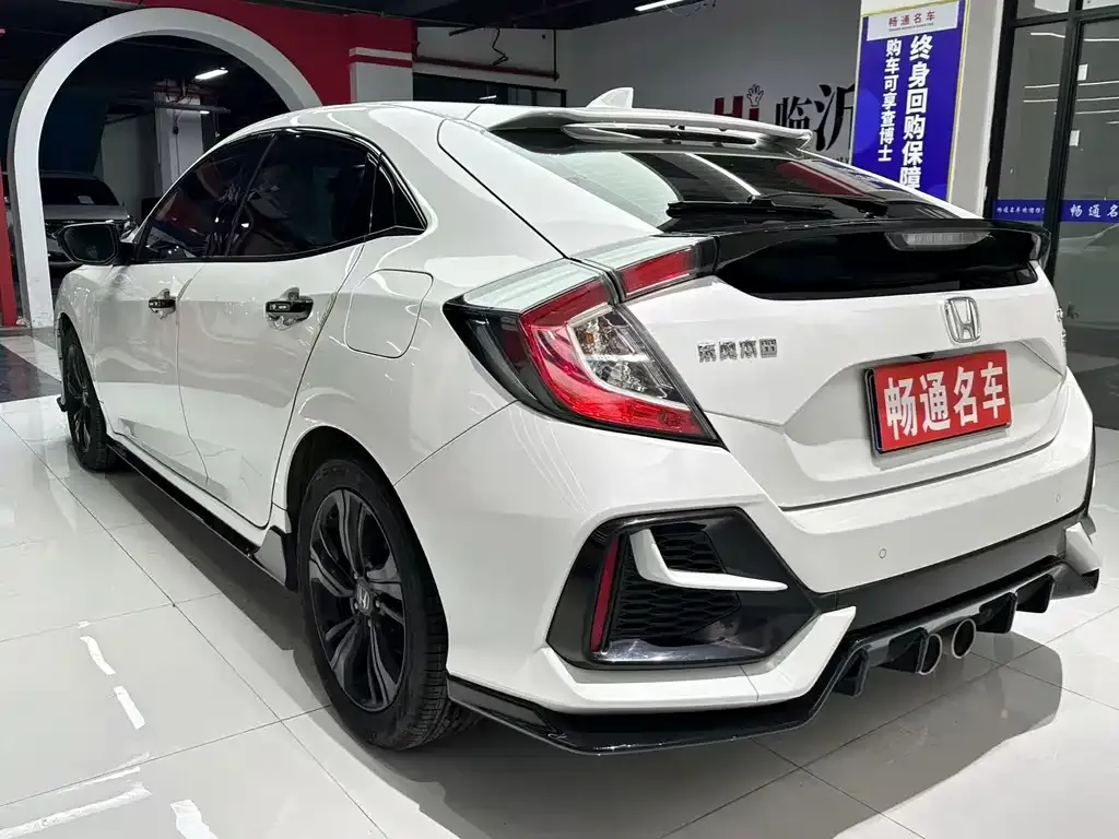 Honda Civic — фото 5