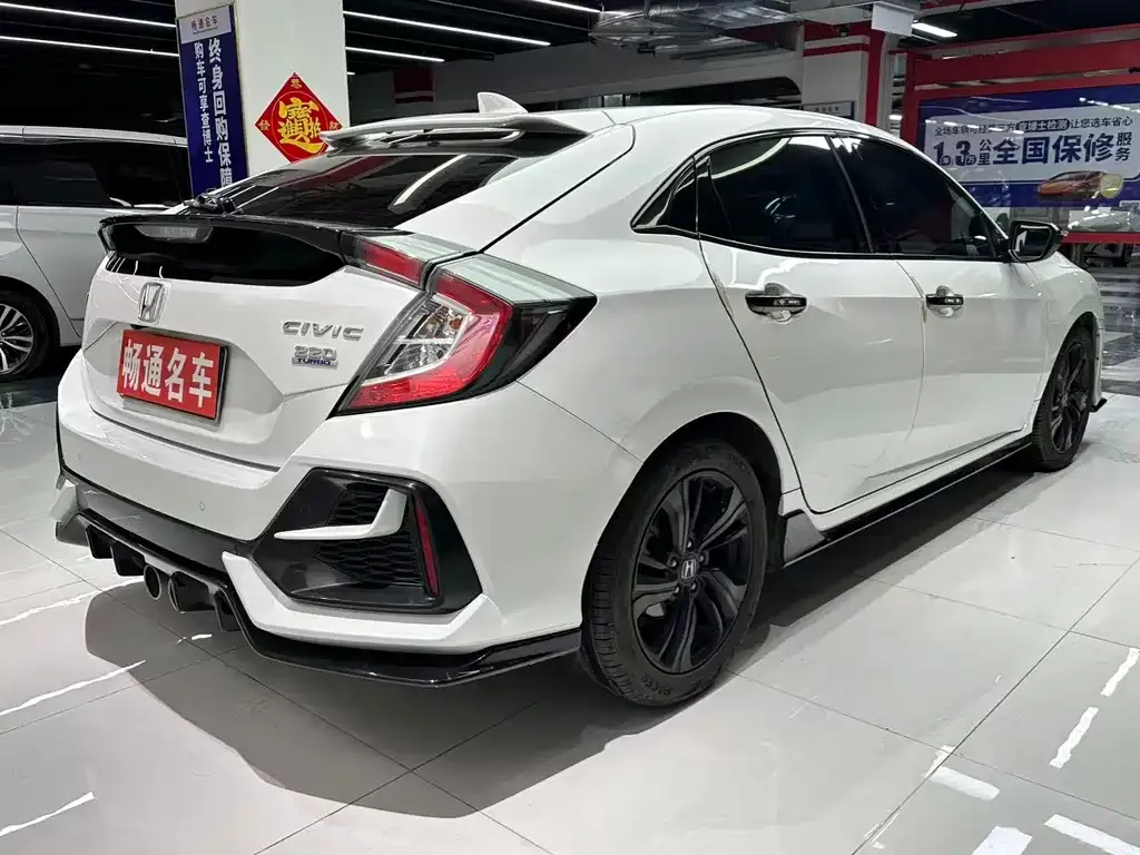 Honda Civic — фото 8