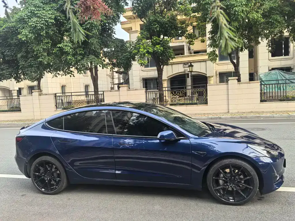 Tesla Model 3 2023 из CN, фото 10