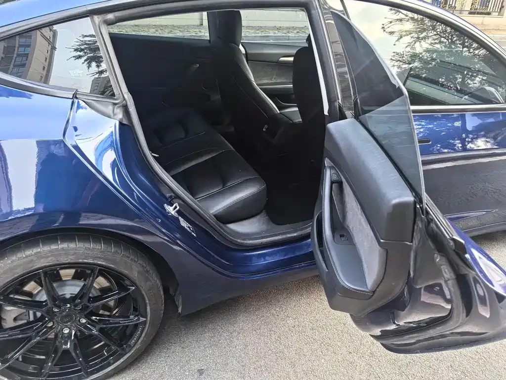 Tesla Model 3 2023 из CN, фото 6