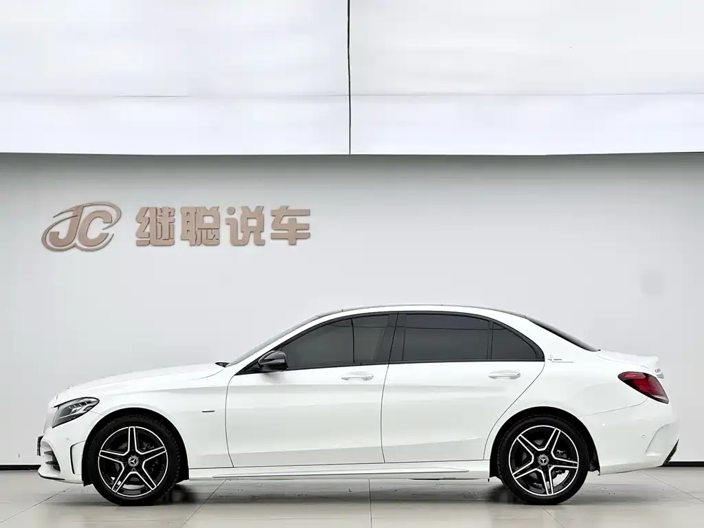 Mercedes-Benz C-Class — фото 3