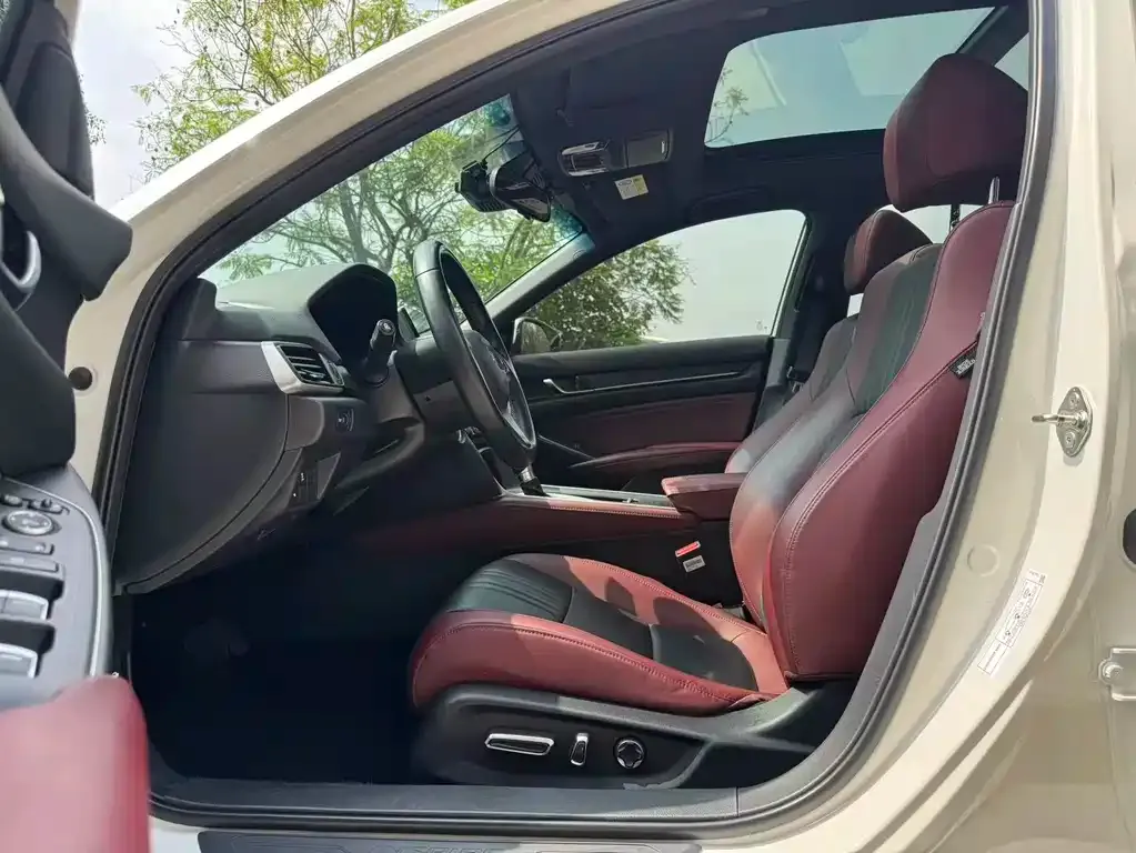 Honda Inspire 2022 из CN, фото 3