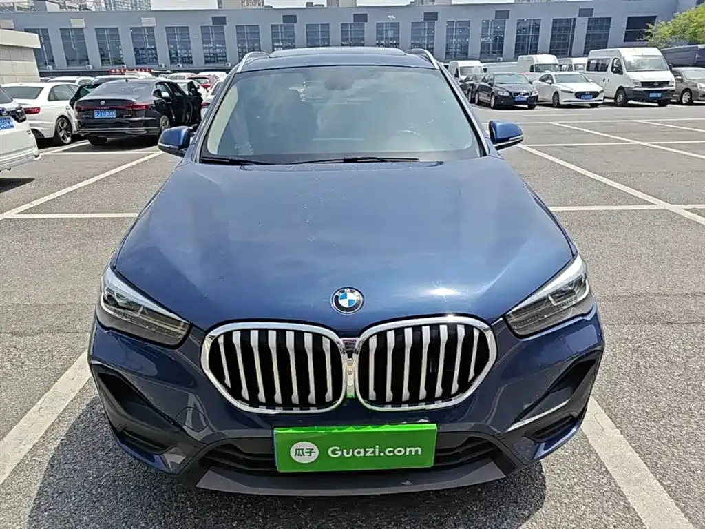 BMW X1 — фото 5