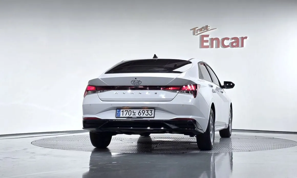 Hyundai AVANTE 2021 из KR, фото 4