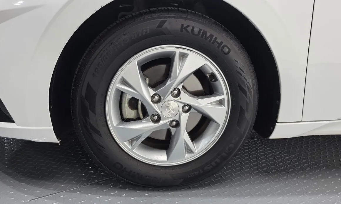 Hyundai AVANTE 2021 из KR, фото 5