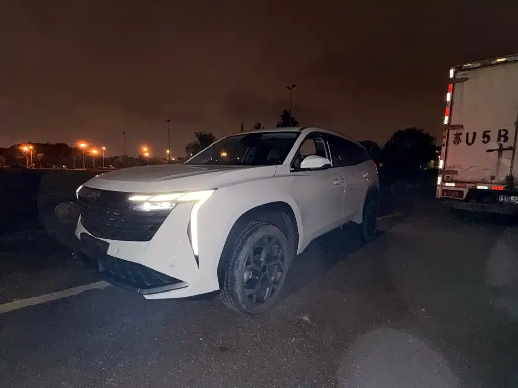 Geely Boyue L