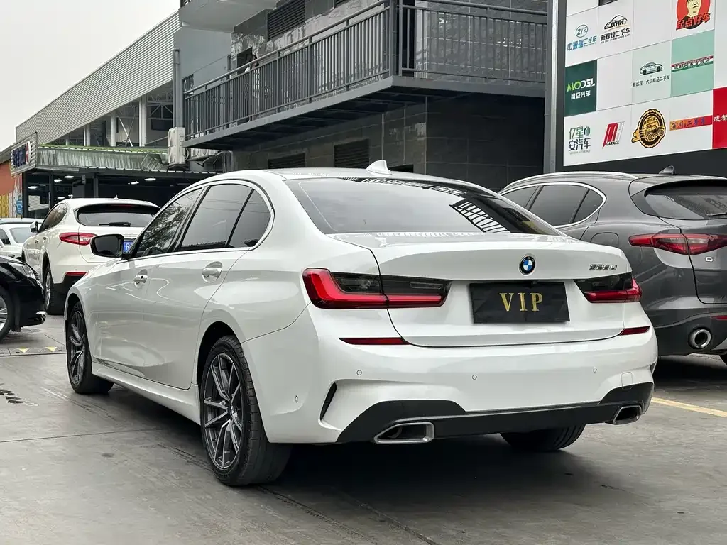 BMW 3 Series — фото 10
