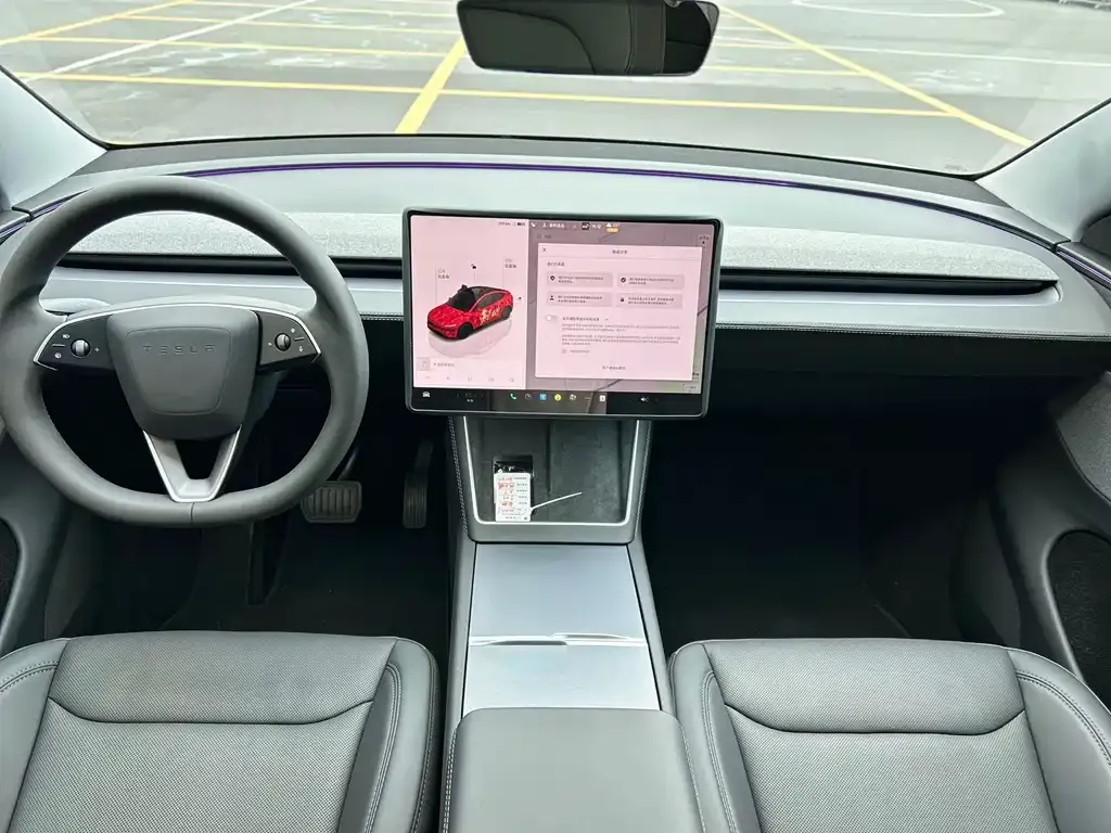 Tesla Model Y — фото 9