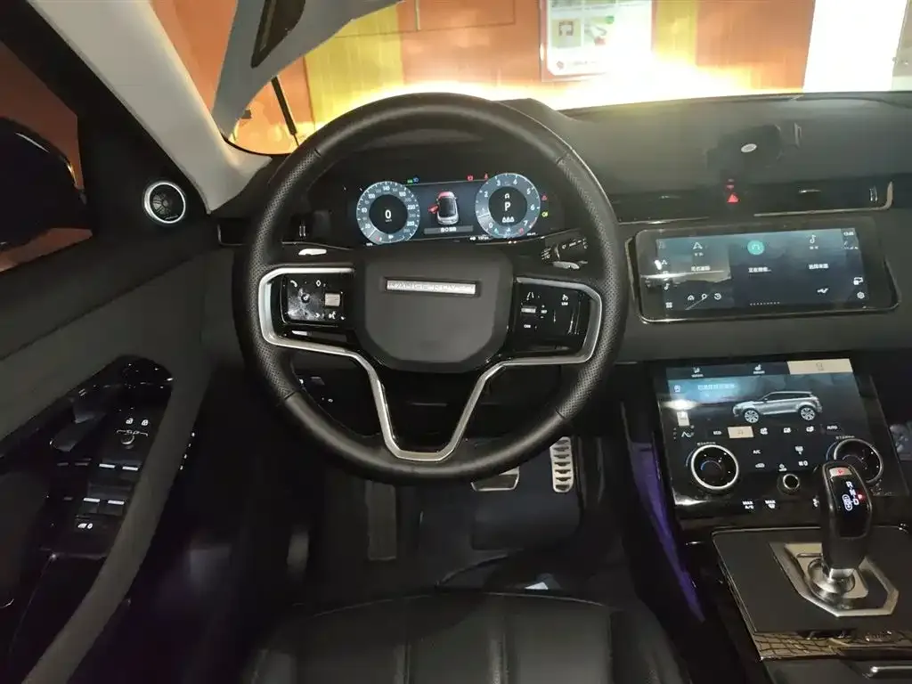 Land Rover Evoque — фото 7