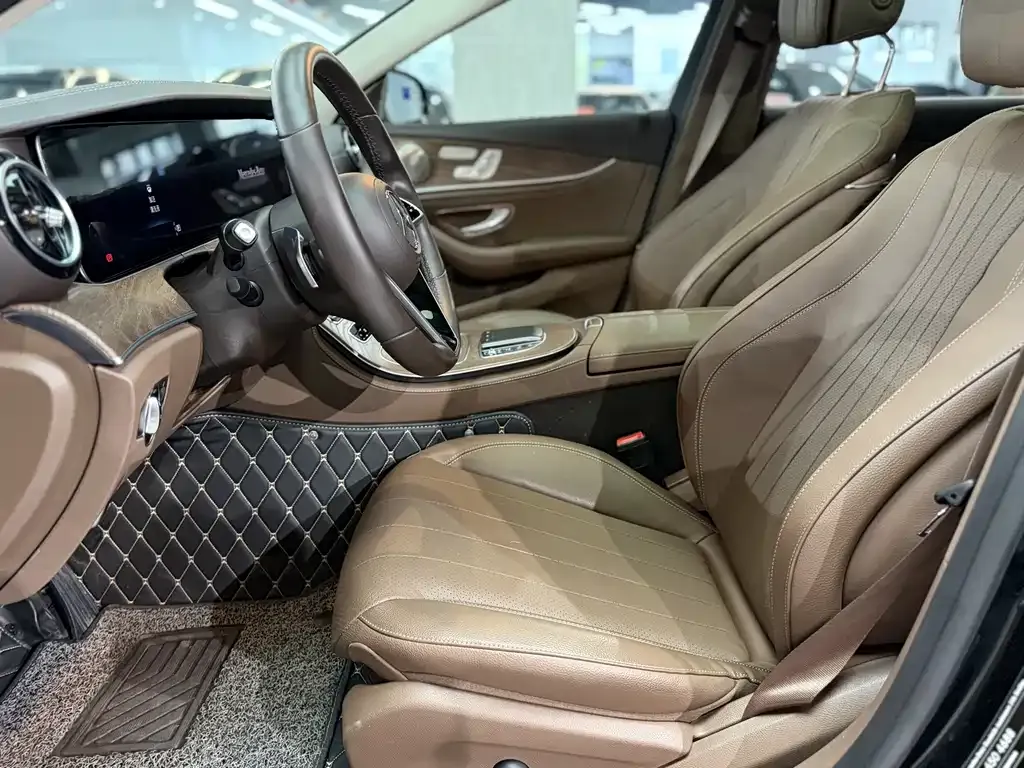 Mercedes-Benz E-Class 2022 из CN, фото 8