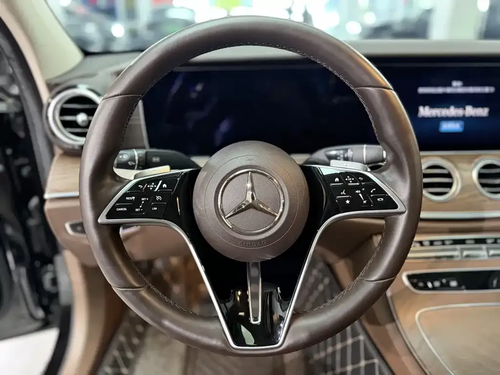 Mercedes-Benz E-Class 2022 из CN, фото 3