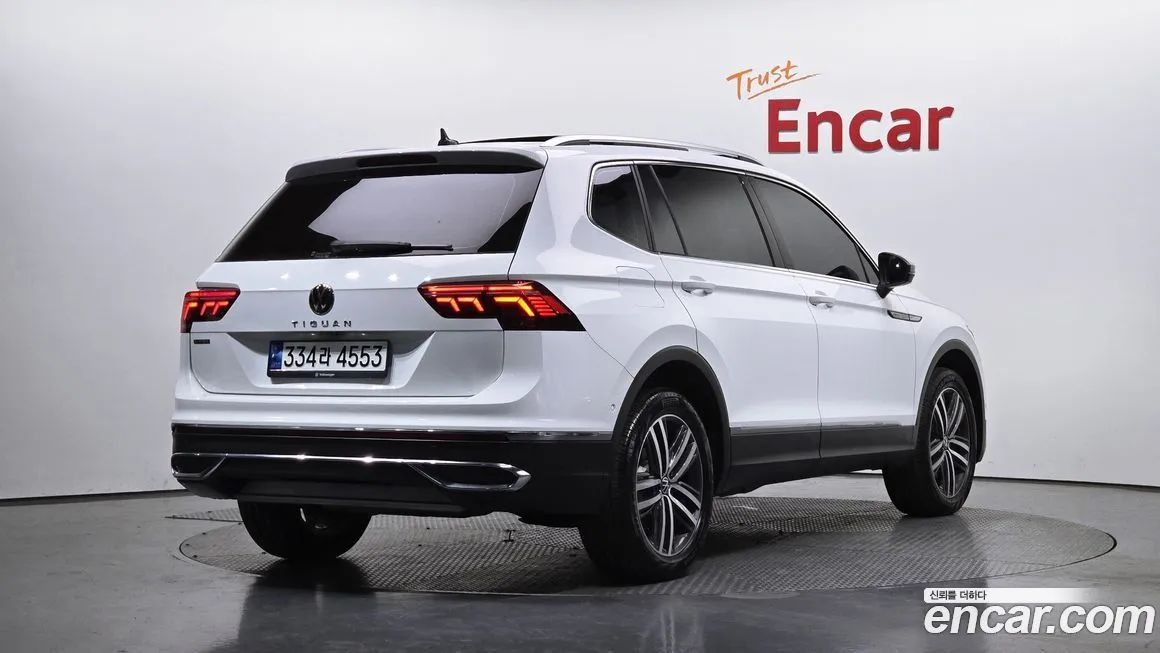 Volkswagen Tiguan — фото 3