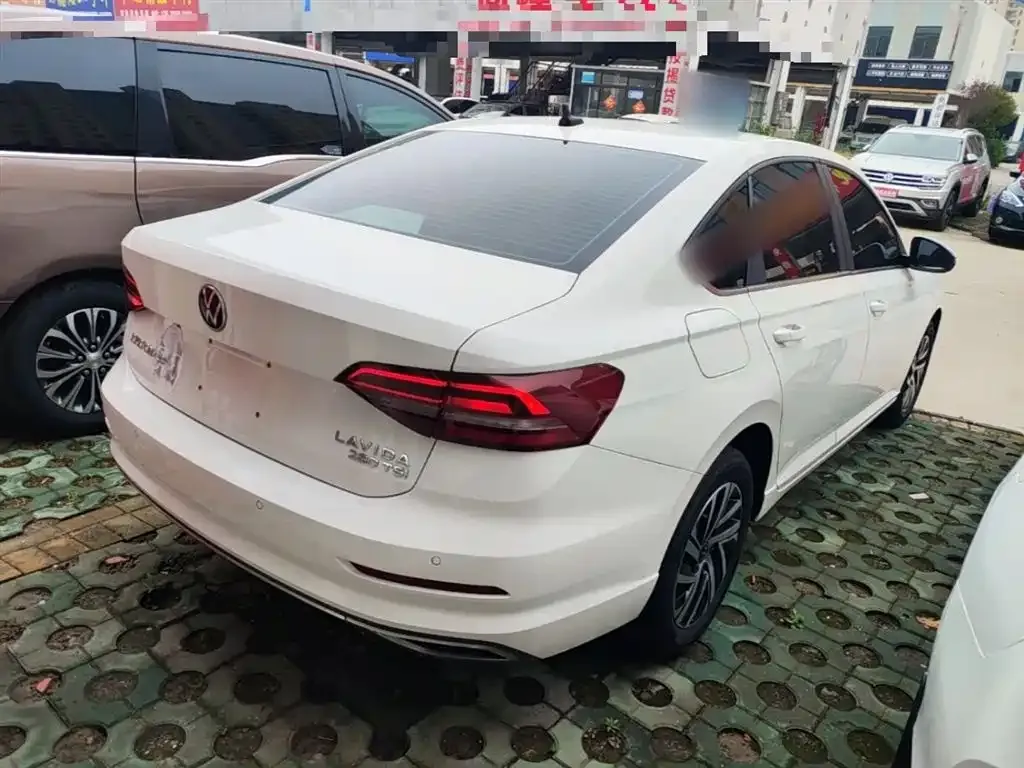 Volkswagen Lavida 2022 из CN, фото 3