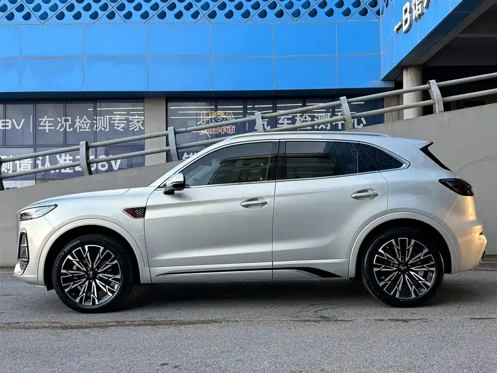 Hongqi HS5 2023 из CN, фото 10