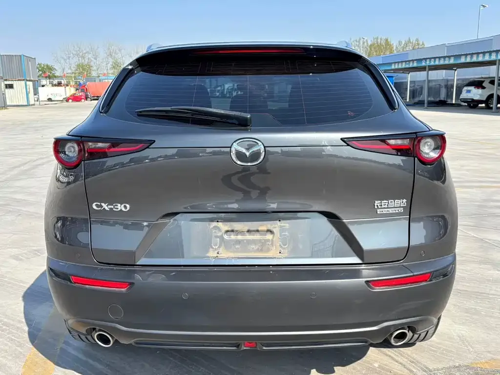 Mazda CX-30 — фото 2