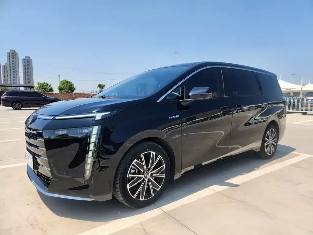 GAC Motor E8 Hybrid