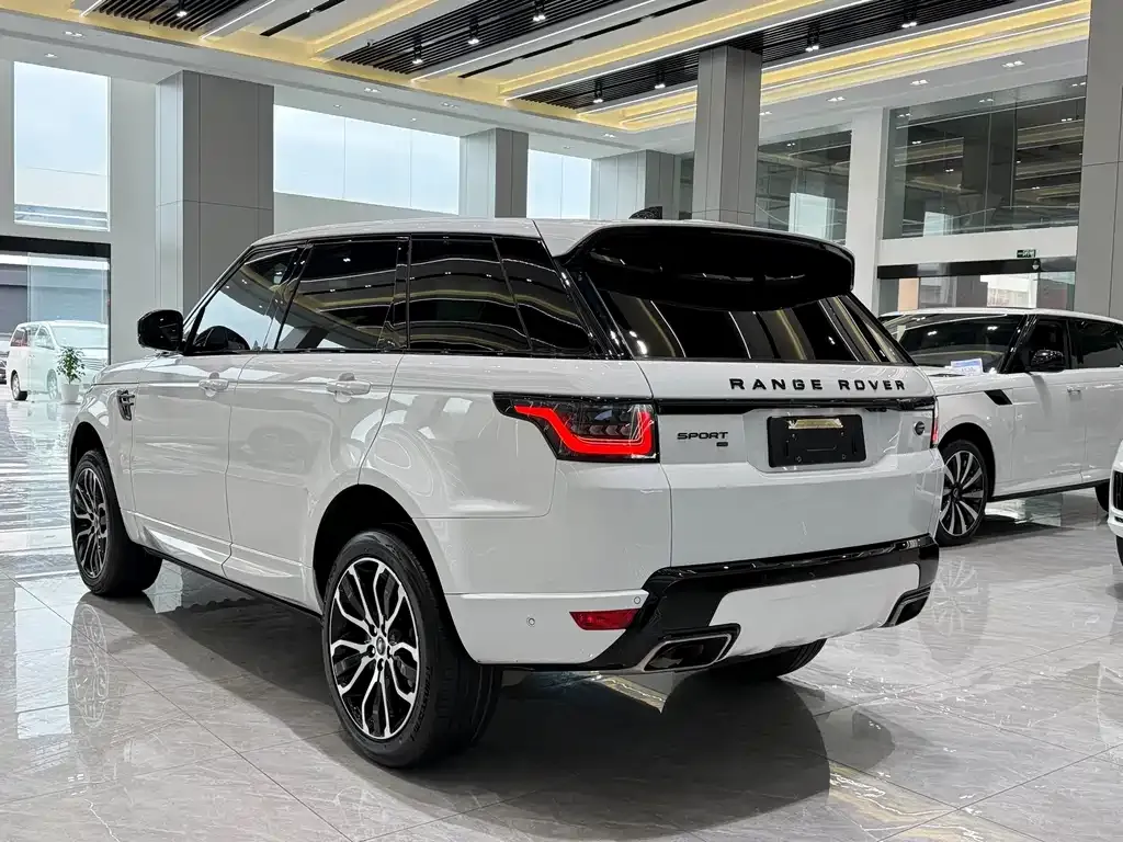 Land Rover Sport — фото 10