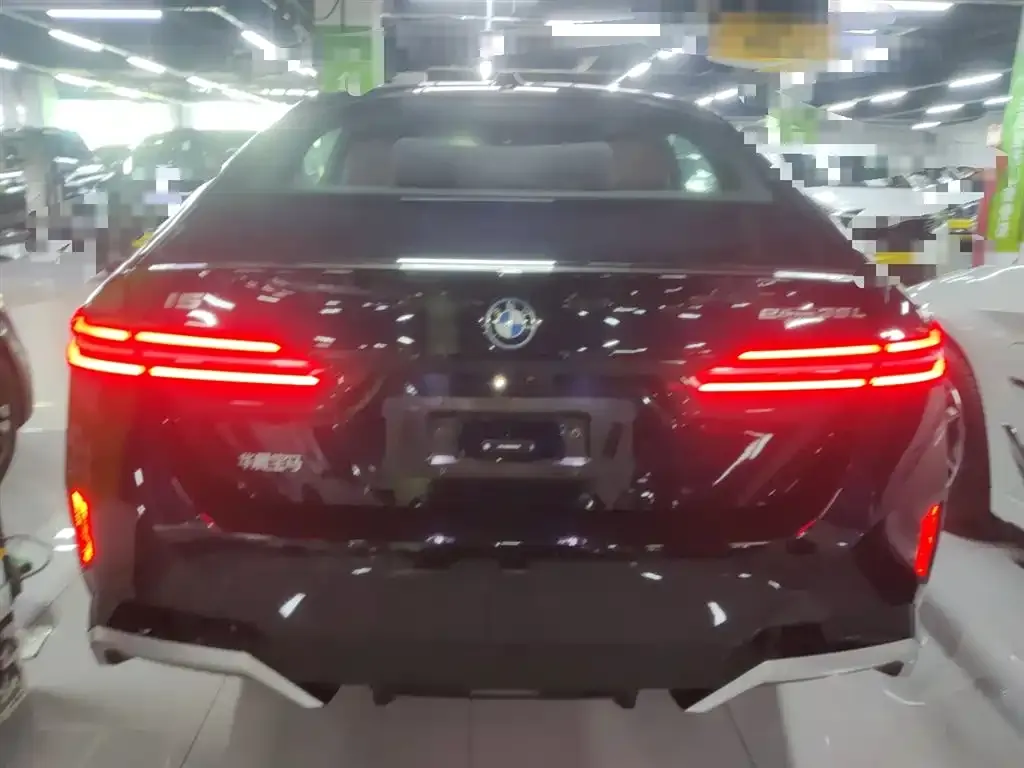 BMW i5 2024 из CN, фото 8