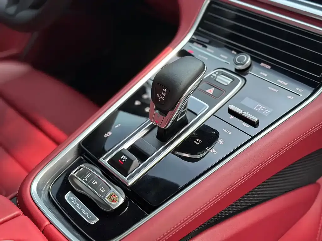 Porsche Panamera 2024 из CN, фото 2