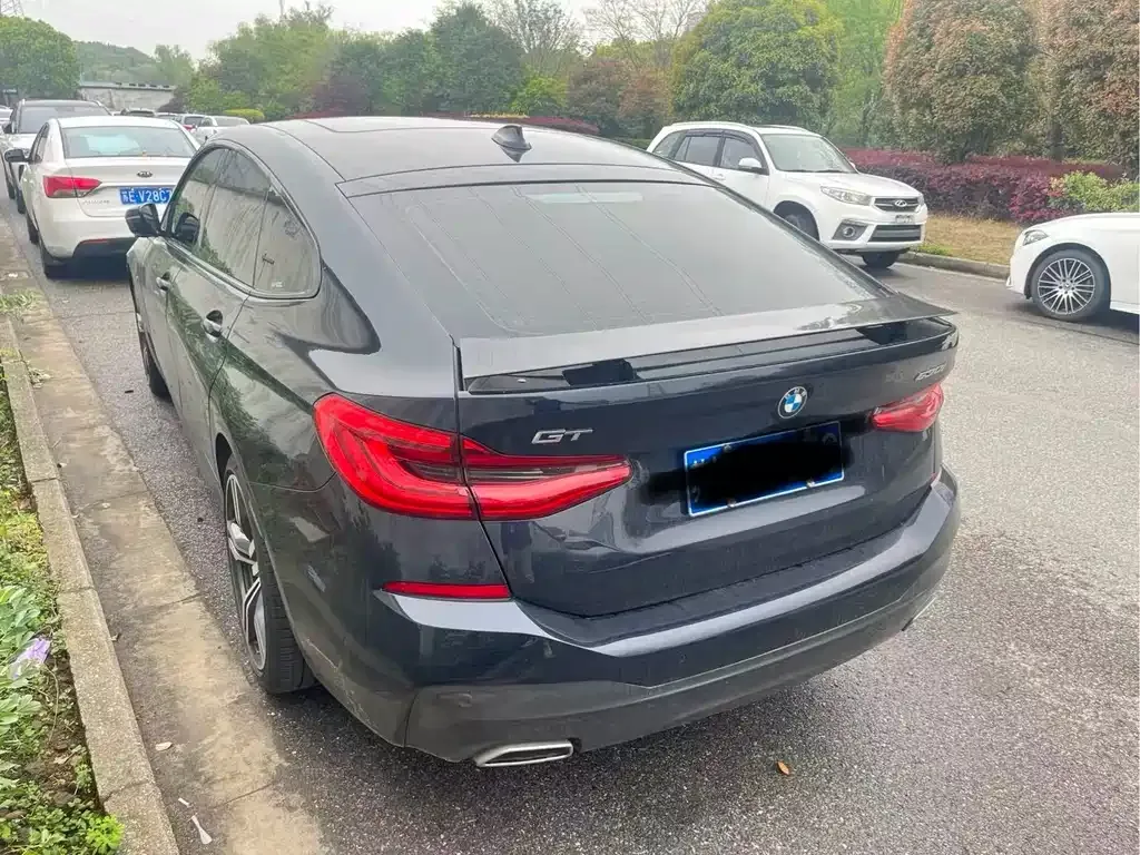 BMW 6 Series GT 2023 из CN, фото 4