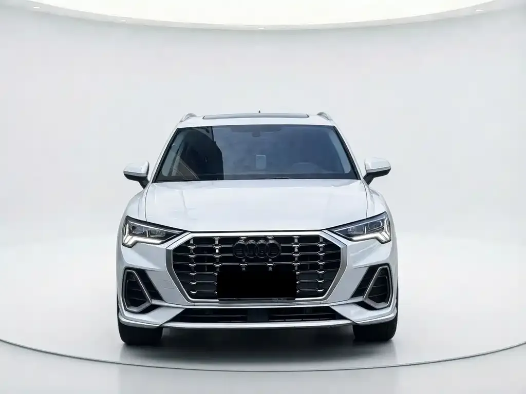 Audi Q3 2023 из CN, фото 6