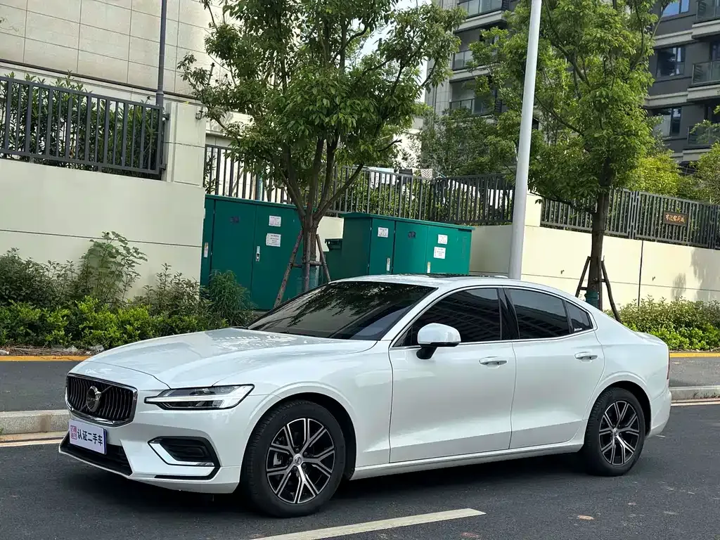 Volvo S60