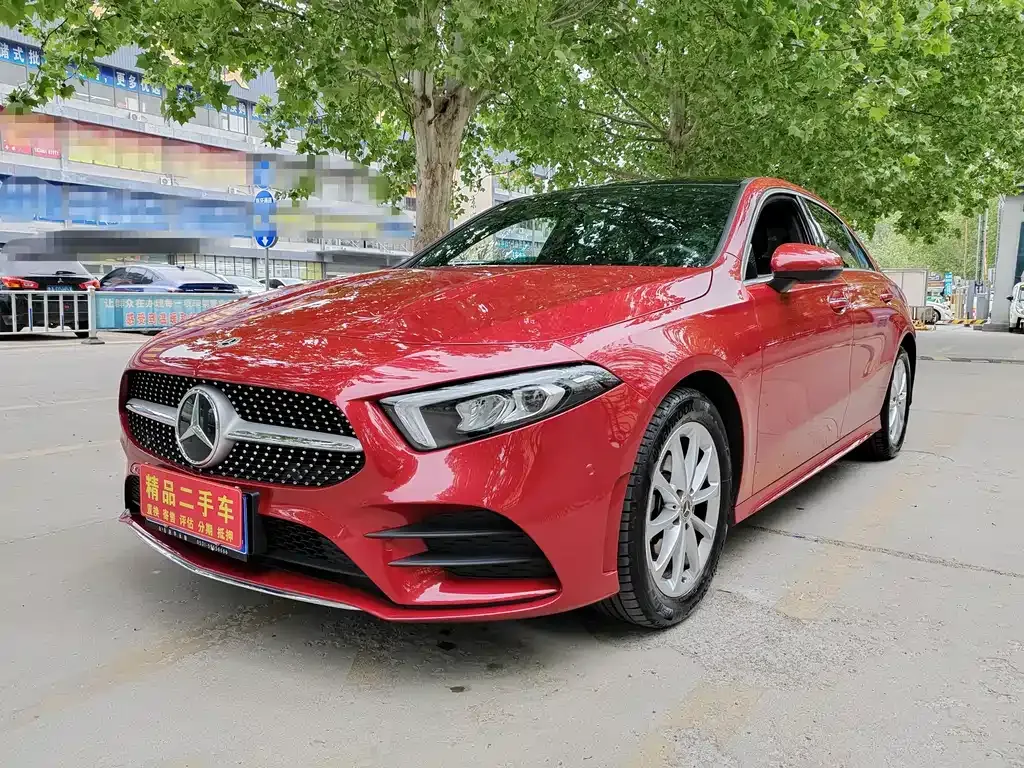 Mercedes-Benz A-Class — фото 1