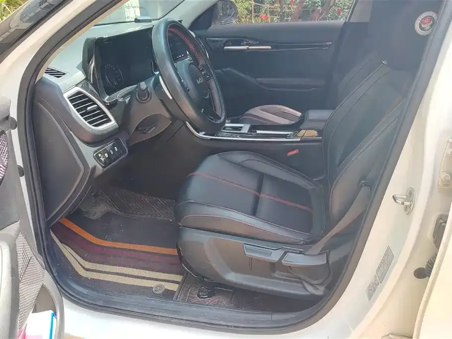 Kia KX3 2022 из CN, фото 4