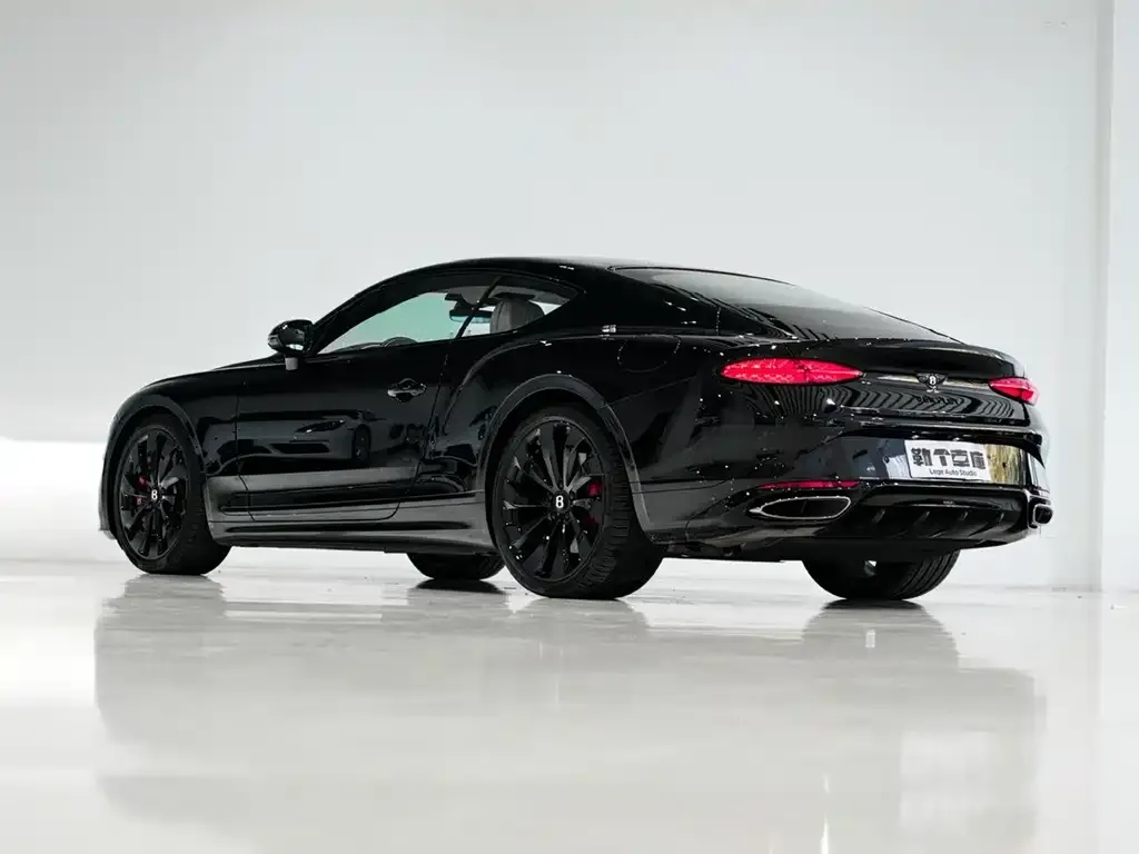 Bentley Continental PHEV 2026 из CN, фото 2