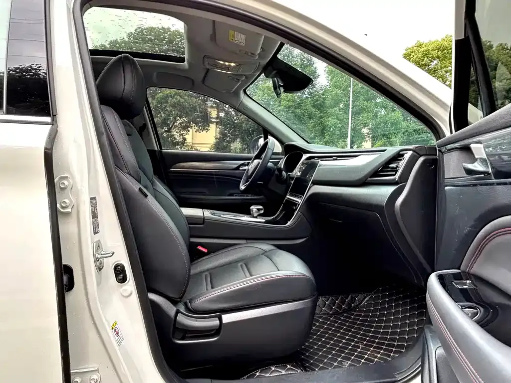GAC Motor GS4 Plus — фото 10