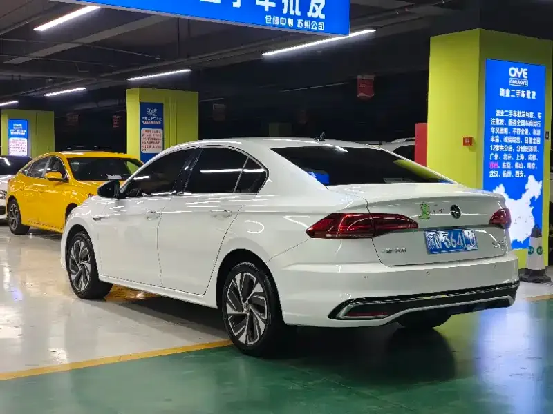 Volkswagen Bora 2022 из CN, фото 10