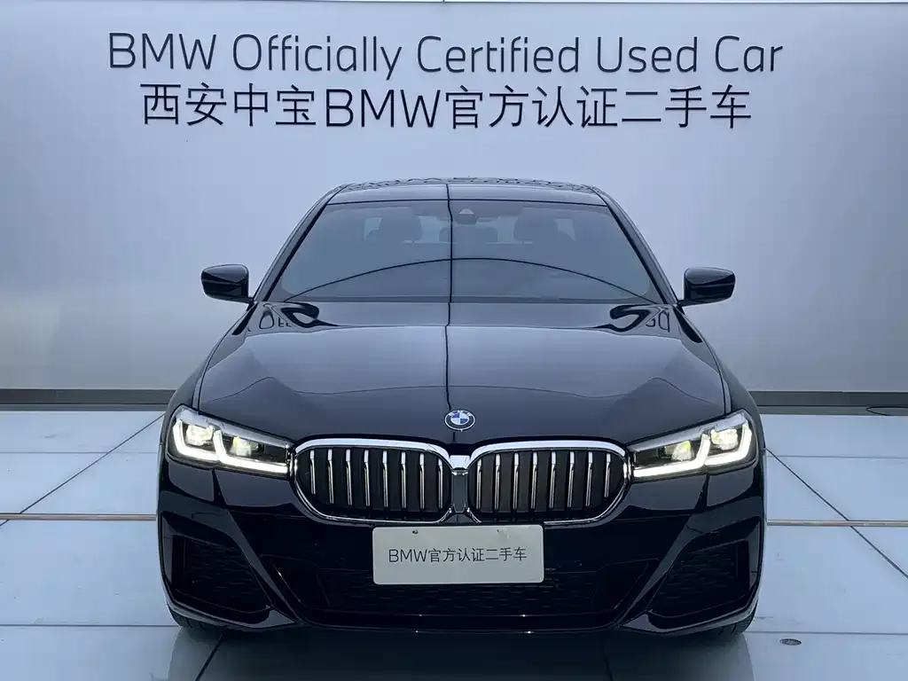 BMW 5 Series — фото 5