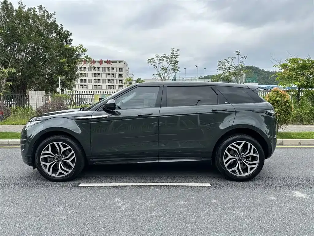 Land Rover Evoque — фото 8