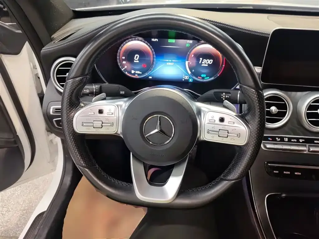 Mercedes-Benz C-Class (Import) — фото 7