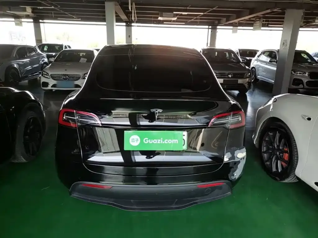 Tesla Model Y 2022 из CN, фото 3