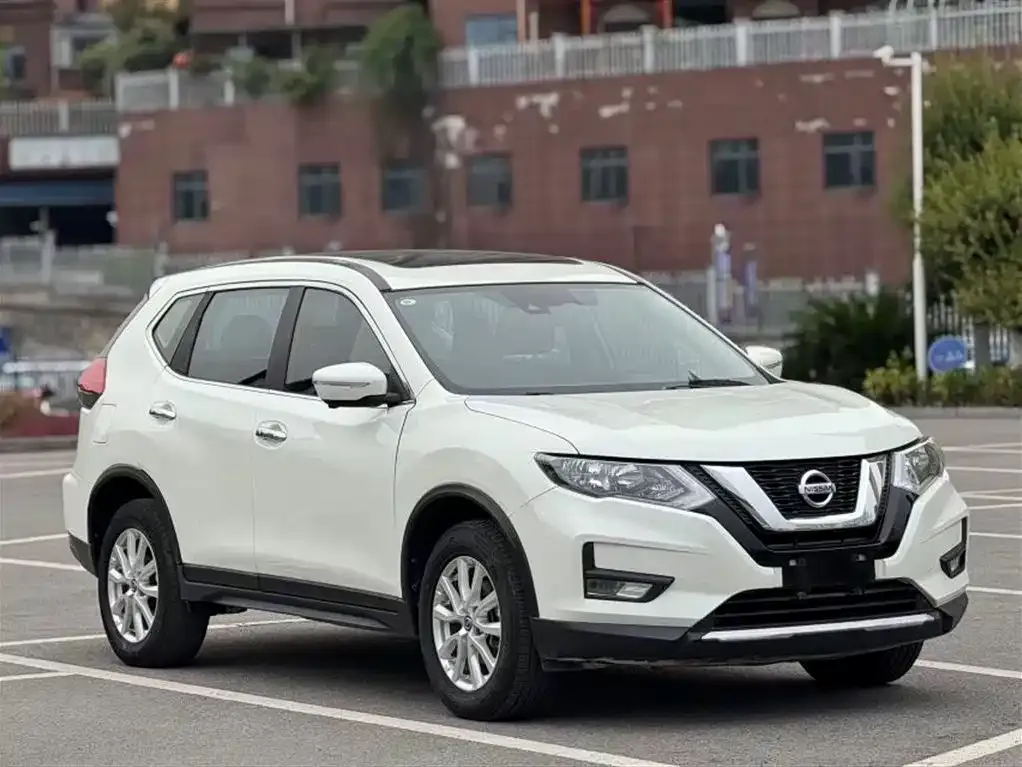 Nissan X-Trail 2021 из CN, фото 3