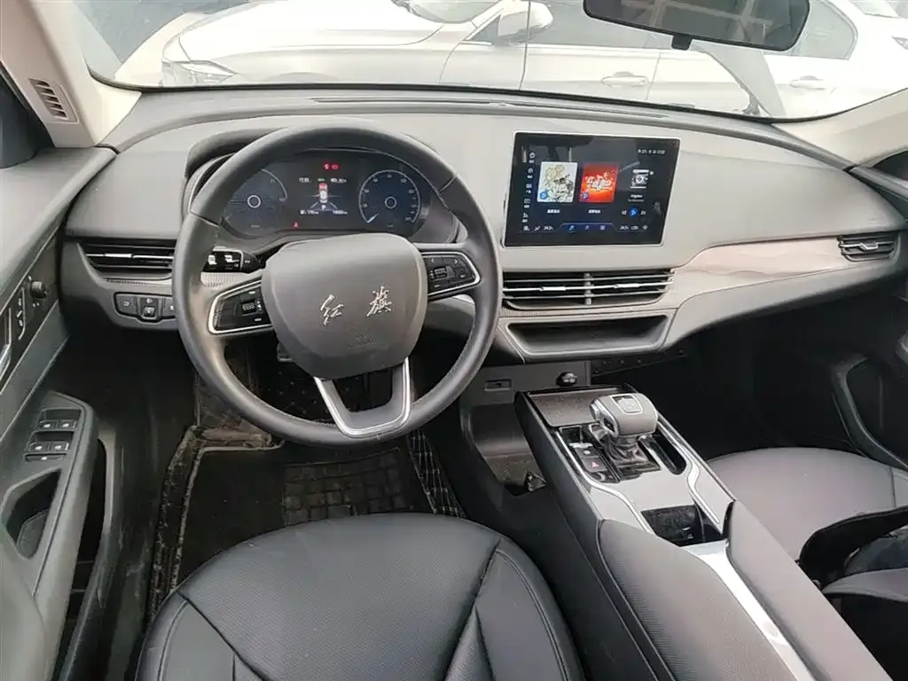 Hongqi E-QM5 — фото 9