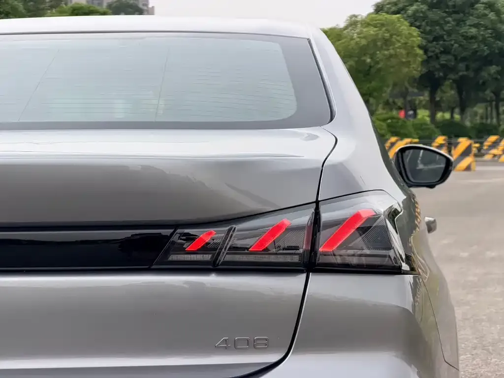 Peugeot 408 2024 из CN, фото 2