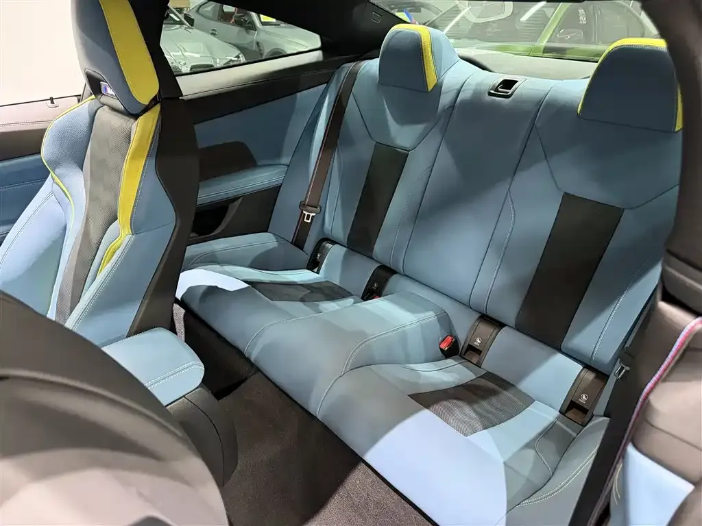 BMW M4 2025 из CN, фото 8