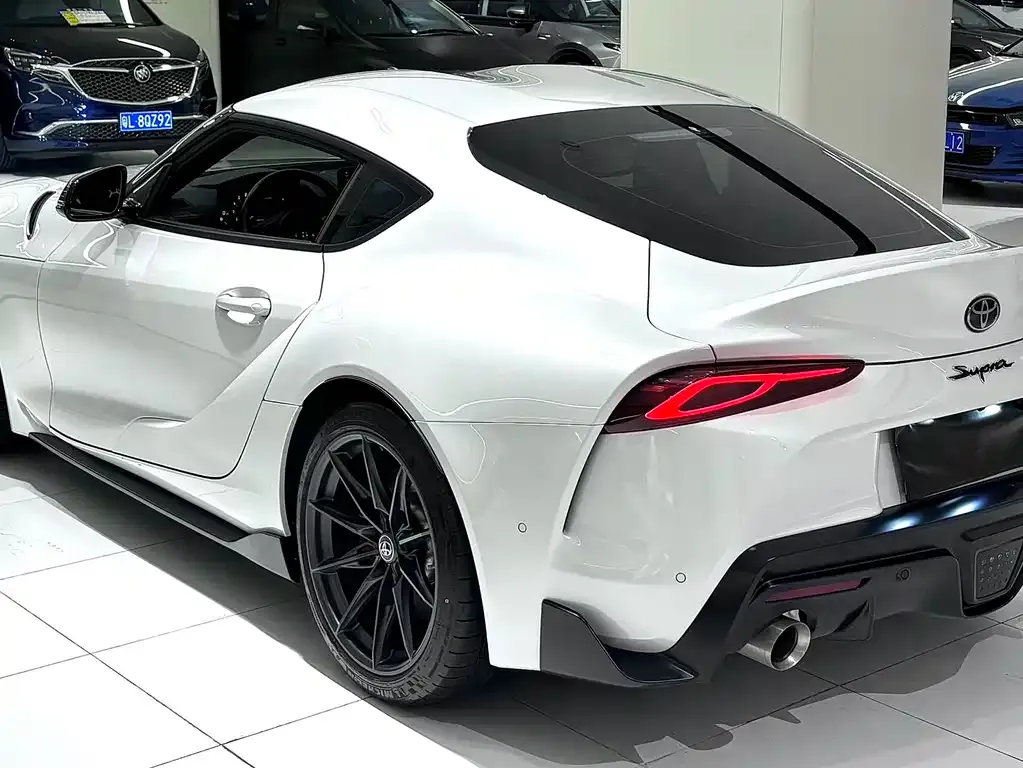 Toyota Supra 2023 из CN, фото 4