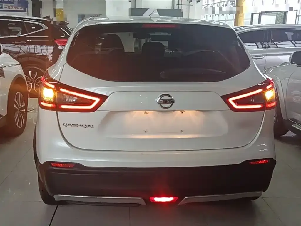 Nissan Qashqai 2022 из CN, фото 8