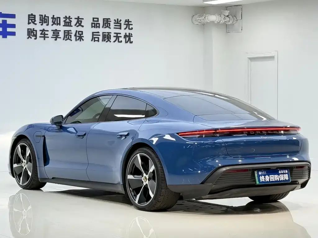Porsche Taycan 2022 из CN, фото 10