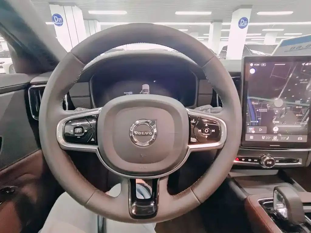 Volvo S90 — фото 4
