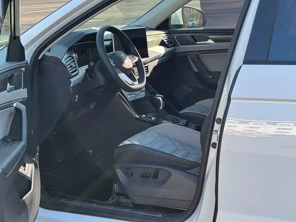 Volkswagen Tayron 2022 из CN, фото 3