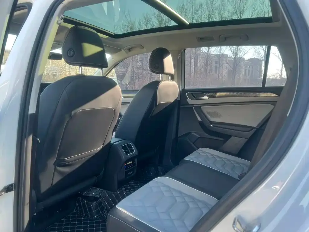 Volkswagen Tayron 2022 из CN, фото 4
