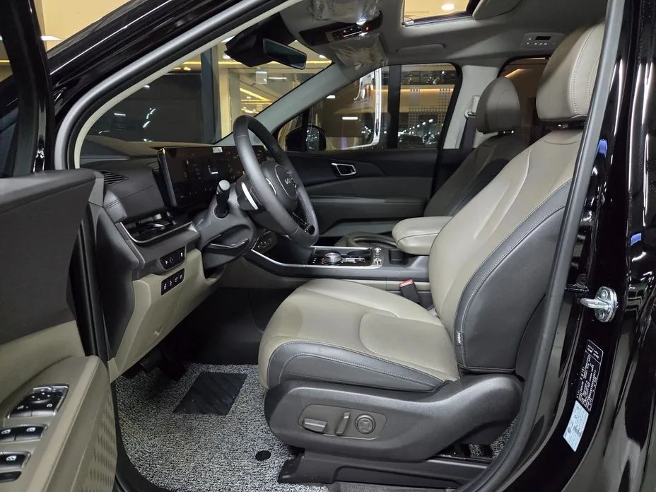 Kia Carnival 2025 из KR, фото 3